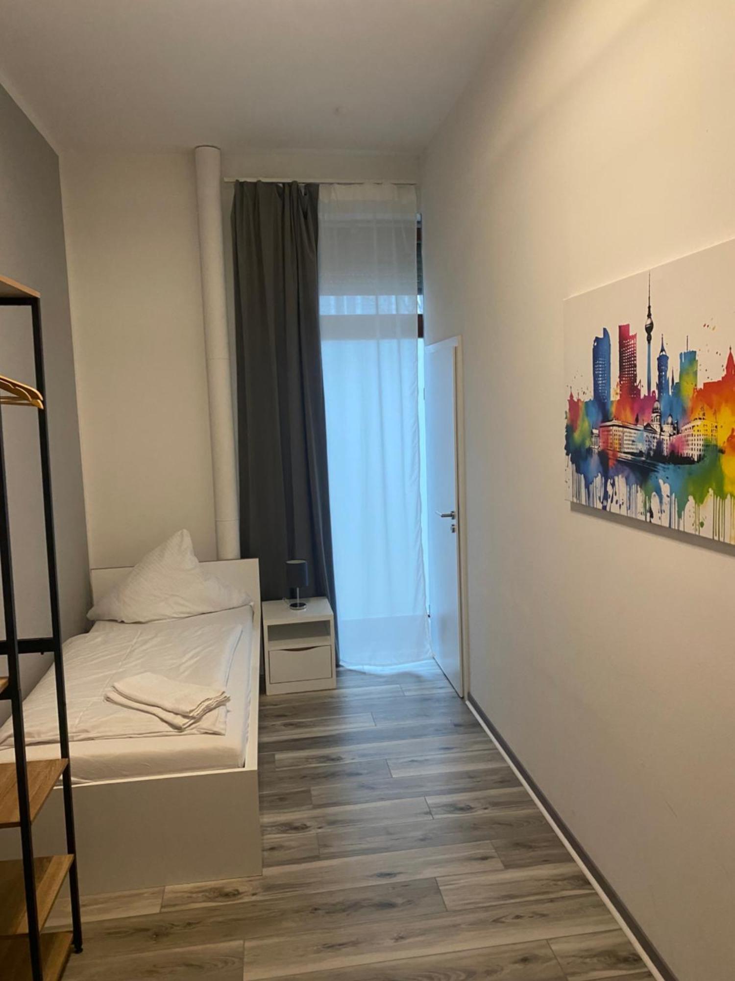 City-apartment Timeless- Frisch Renoviert * Berlino