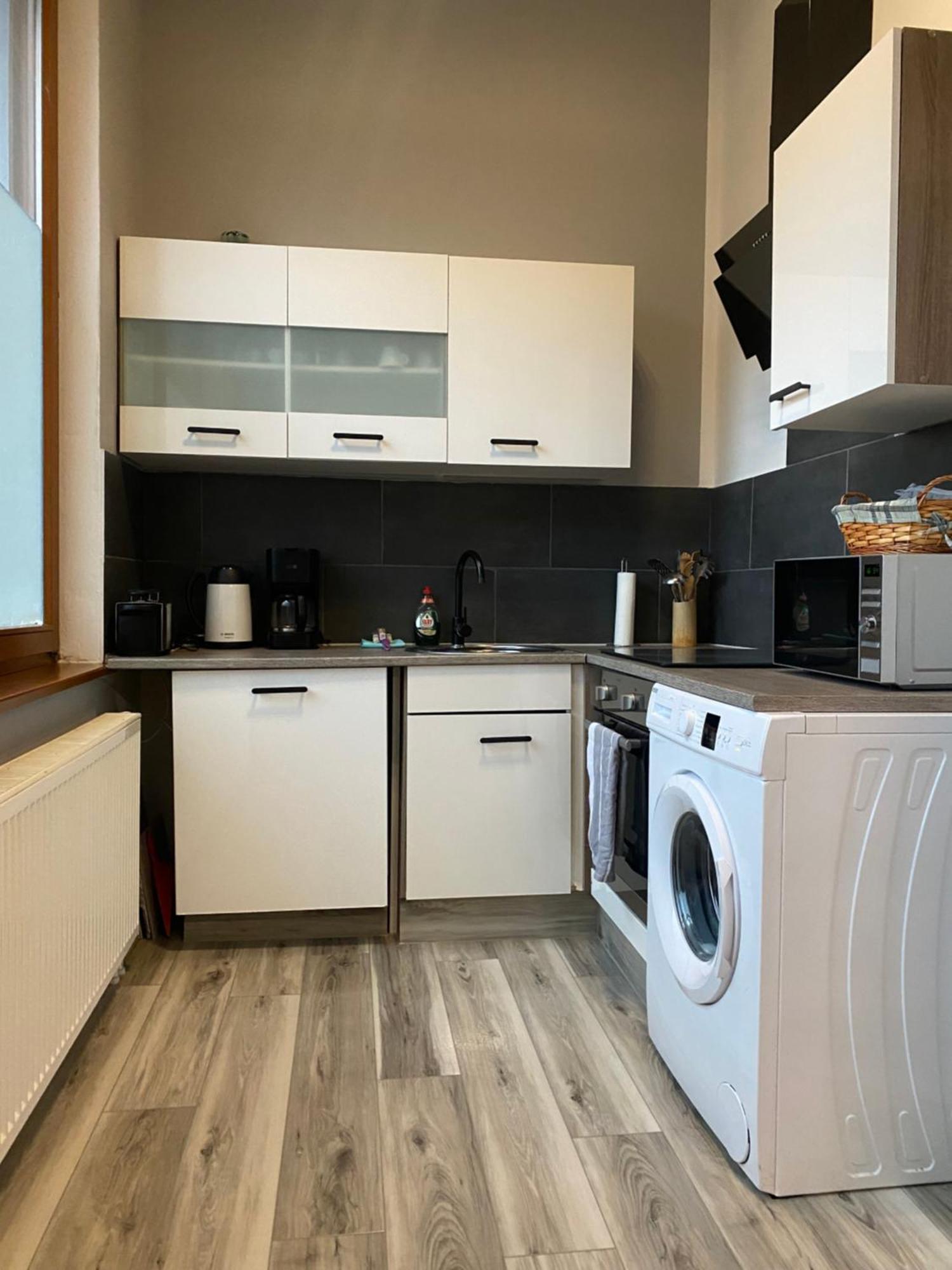 City-apartment Timeless- Frisch Renoviert Appartamento Berlino
