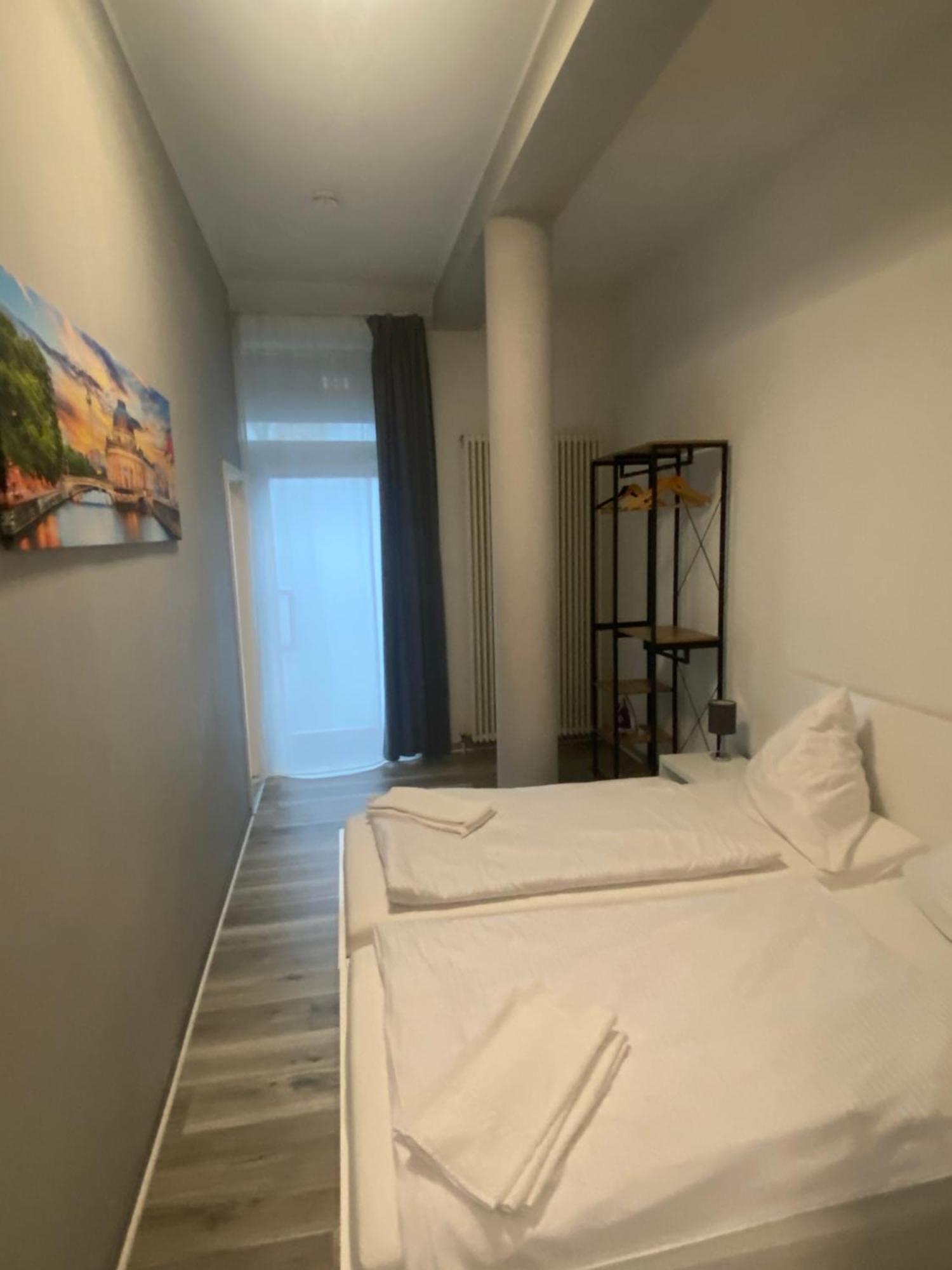 City-apartment Timeless- Frisch Renoviert * Berlino